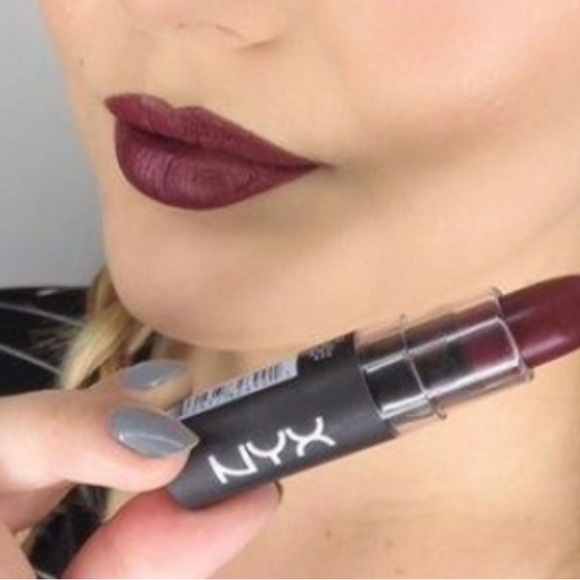 NYX Deep Burgundy Lipstick 💄 - Picture 5 of 5